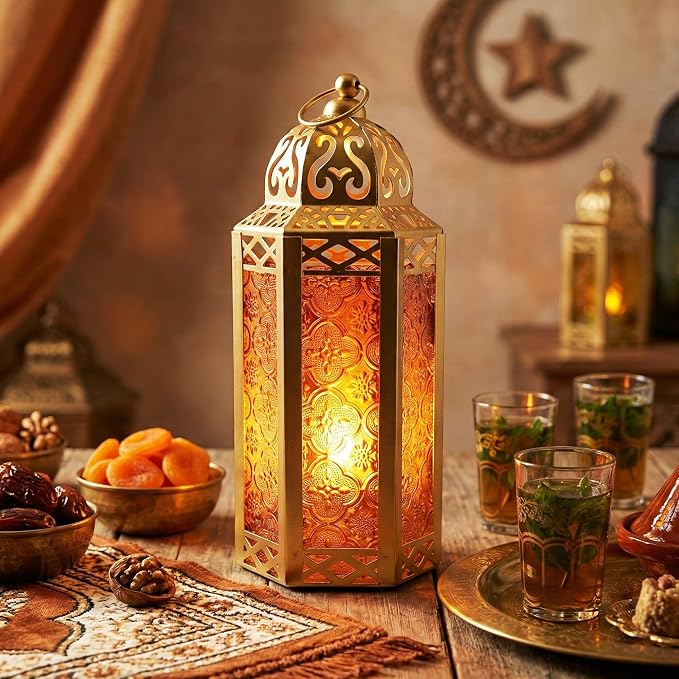 Vela Lanterns Decorative Indoor Moroccan Candle Holder, Gold Amber, M