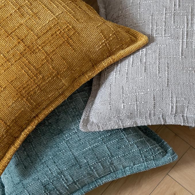 Yaertun Chenille Throw Pillow Covers 20x20 Inch Set of 2 Textured Broadside Soft Cozy Velvet Pillow Covers Modern Farmhouse Boho Decorative Pillow Cases for Couch Bed Sofa Livingroom Ginger