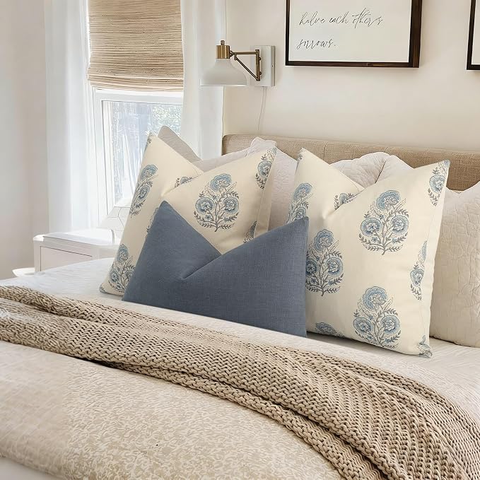 YCOLL Vintage Floral Print Pillow Covers 18x18 Set of 2 Patterned Accent Decorative Cushion Covers Modern Farmhouse Throw Pillow Covers for Sofa Couch Chair Bed Living Room Home Decor, Light Blue