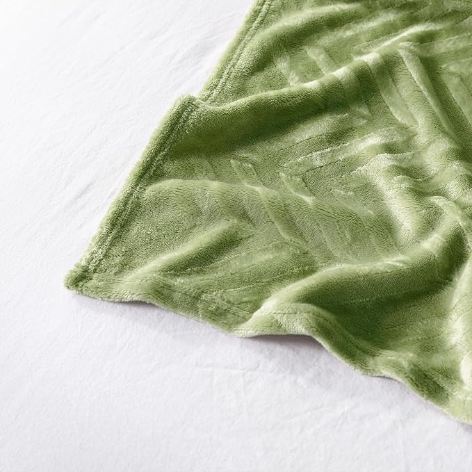 Whale Flotilla Flannel Fleece Bed Blanket Queen Size, Olive Green | Lightweight Breathable Soft Bedspread, Plush Fluffy Coverlet Chevron Design Decorative Blanket for All Season, 90x90 Inch