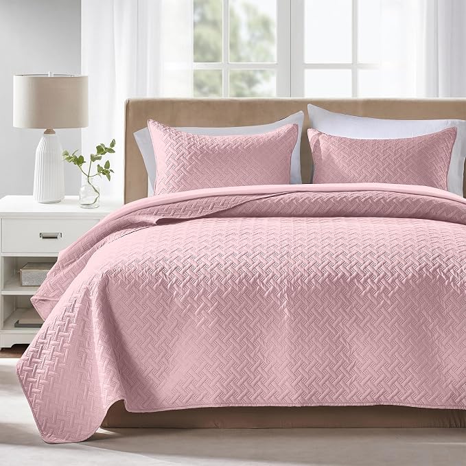 FLYMME Queen Quilt Bedding Set Pink Lightweight Bedspreads Full Size,Soft Microfiber Bed Coverlet for All Season (1 Quilt, 2 Shams)