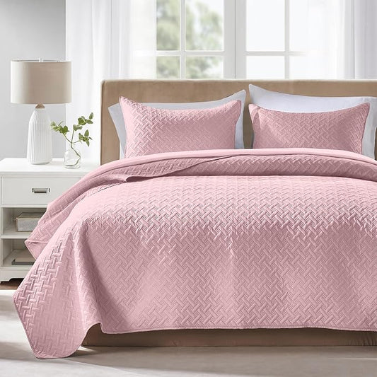 FLYMME King Size Quilt Bedding Set Pink Lightweight Bedspreads Set,Modern Style Geometric Weave Stripe Pattern,Soft Microfiber Bed Coverlet 3 Pieces (1 Quilt, 2 Shams)
