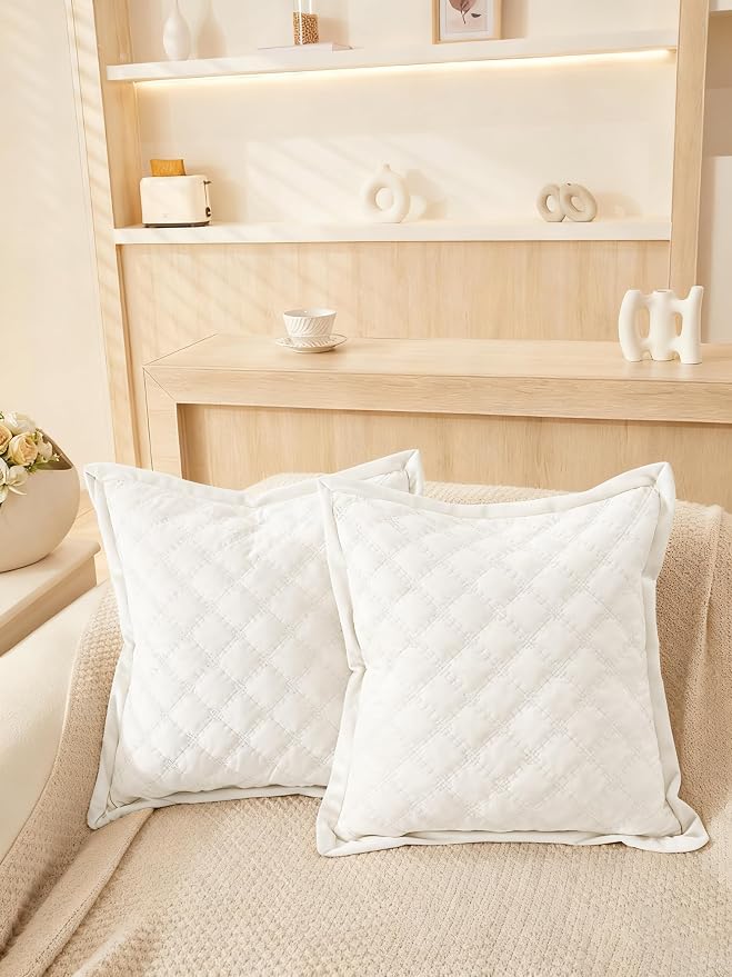 Throw Pillow Cover 18x18 1 Piece Velvet Square Pillowcase Soft Skin-Friendly Cross Process Decorative Farmhouse Cushion Covers for Couch Sofa Bedroom Living Room,Ivory White