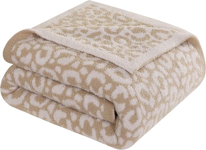 Elegant Comfort Premium Animal Print Leopard Reversible Throw Blanket - Ultra Soft and Lightweight, Luxury Knitted Breathable Fleece for Couch, Bed, Sofa-Warm Velvet Fluffy Throw, 50 x 70 Inch, Beige
