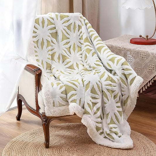 LOMAO Sherpa Fleece Blanket Gifts for Mom Dad Cozy Soft Throw Blanket for Women Men Birthday Gifts Dual Sided Couch Sofa Bed Blanket (Fruit Green, 60''x80'')