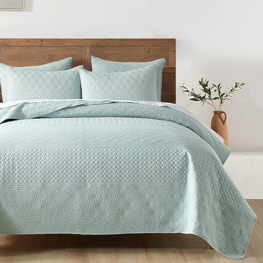 HORIMOTE HOME Sprout Green Twin Size Quilt Set - Soft Microfiber Bedspread with 1 Sham, Lightweight & All-Season Geometric Coverlet for Cozy Bedding