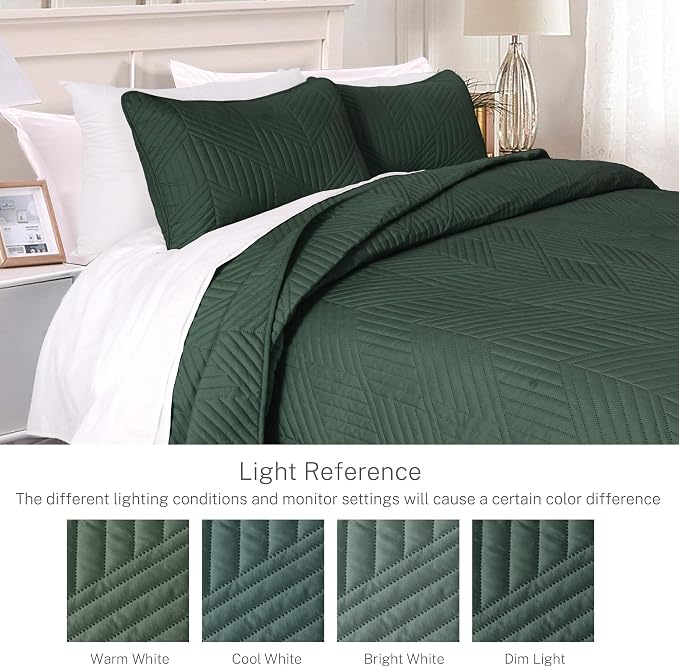 Exclusivo Mezcla California King Quilt Bedding Set, Green | Lightweight Bedspreads, Soft Microfiber, Modern Geometric Coverlet, All Season Bed Cover, 1 Quilt and 2 Pillow Shams