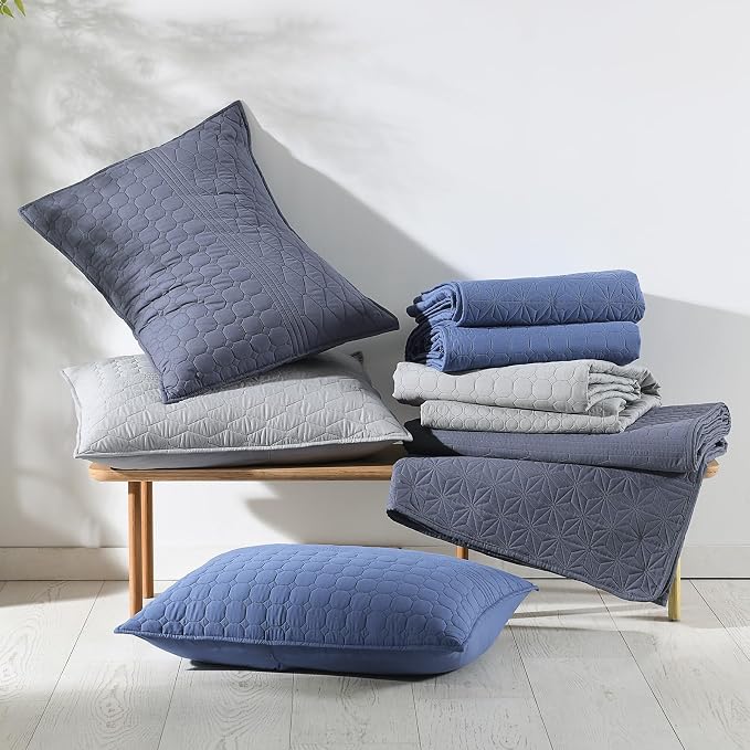 HORIMOTE HOME Grey Queen Size Quilt Set - Soft Microfiber Bedspread with 2 Shams, Lightweight & All-Season Geometric Coverlet for Cozy Bedding