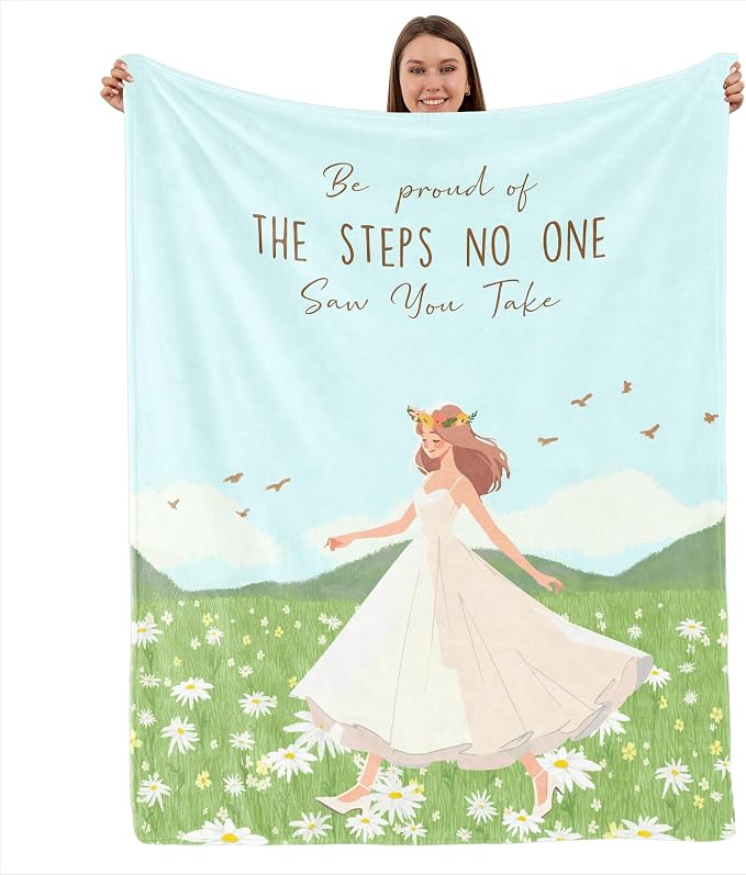 TURMTF Inspirational Daisy Blanket Be Proud of the Steps No One Saw You Take, Soft Fleece Throw for Women, Motivational Gift for Mom Sister Friend Daughter Girls Wife,for Her Women Blanket 55"x70"