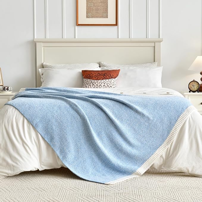 Chunky Knit Boucle Throw Blanket, Soft Washable Coastal Blanket for Bed Couch, Lightweight Cozy Oversized Feather Knit Blanket Indoor Outdoor for Sofa (Blue, Twin 60"x80")