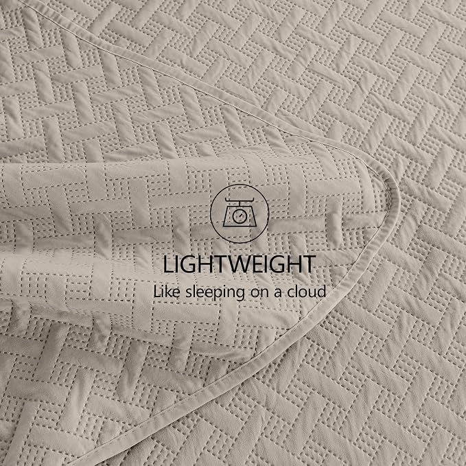FLYMME Twin Quilt Set,Lightweight Taupe Bedspreads,Basket Weave Pattern,Ultra Soft Microfiber Bedspread Bed Coverlet 2 Pieces for All-Seasons (1 Quilt,1 Shams)