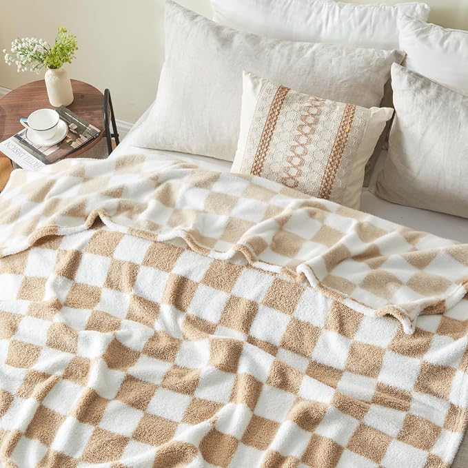 NEWCOSPLAY Knitted Throw Blanket for Couch Sofa Bed, Brown White, 60"x80" | Super Soft Plush, Fuzzy Fluffy Microfiber, Lightweight Cozy Blanket for Room Decor, All Season Use