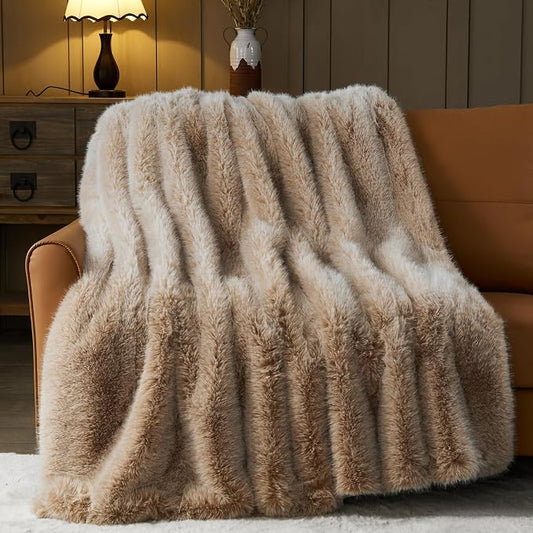 NEWCOSPLAY Faux Fur Thick Twin Blanket for Couch, Brown White, 60"x80" | Luxury Fluffy Thick Warm Blanket for Couch Sofa Bed 1000GSM, Soft Plush Cozy Decorative Throw, Gift for Women Men