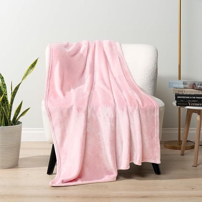 PAVILIA Light Pink Fleece Throw Blanket for Couch Twin Size, Blush Pink Super Soft Fuzzy Flannel Throw for Sofa, Luxury Plush Microfiber Blanket Twin Bed, Home Decorative Velvet Gift Blanket, 60x80