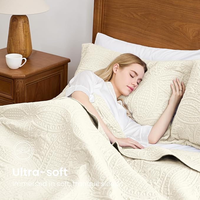 Love's cabin Quilts for Full Bed Beige Bedspread Comforters Bedding Set - Summer Lightweight Bedspread Comforter - Coin Pattern Bedding Coverlet for All Season - 3 Pieces (1 Quilt, 2 Pillow Shams)