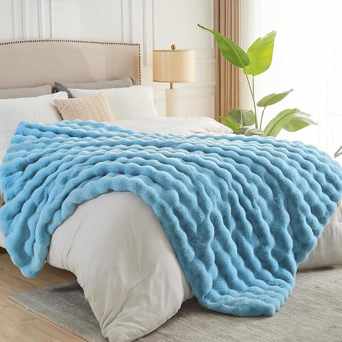 NEWCOSPLAY Faux Fur Thick Bubble Twin Blanket for Couch, Blue, 60"x80" | Luxury Fluffy Thick Warm Bubble Blanket for Couch Sofa Bed 1000GSM, Soft Plush Cozy Decorative Throw, Gift for Women Men