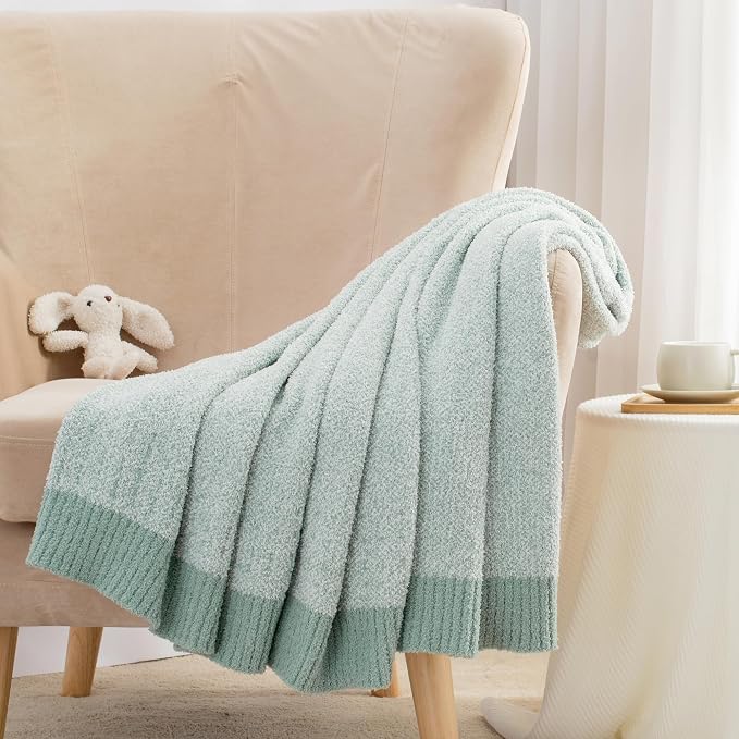 Carriediosa Heather Throw Blanket 60x80, 400GSM Ultra Soft Microfiber | Sage Green, Fuzzy Fluffy Cozy Plush Knit Knitted Throws, Lightweight Cute Preppy Fall Blankets for Couch, Bed