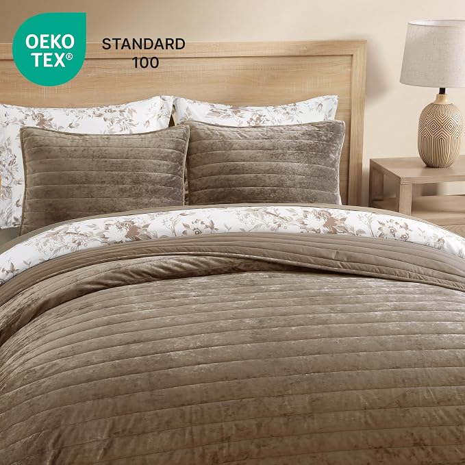 WRENSONGE Velvet Quilt Set King Size- Taupe Quilt Bedding Set with 2 Shams | Lightweight Luxury Velvet Comforter, Modern Bedspread Coverlet for All Seasons