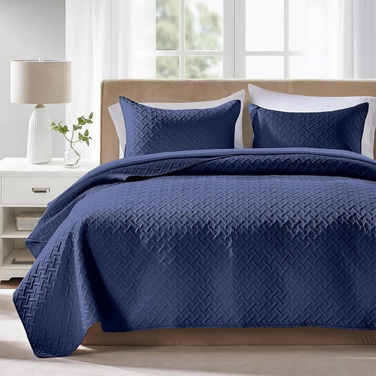 FLYMME King Size Quilt Set - Soft Navy Blue Quilts Lightweight Microfiber Bedspread - Classic Basket Weave Pattern Bedspreads Coverlet 3 Pieces for All-Season (1 Quilt, 2 Pillow Shams)
