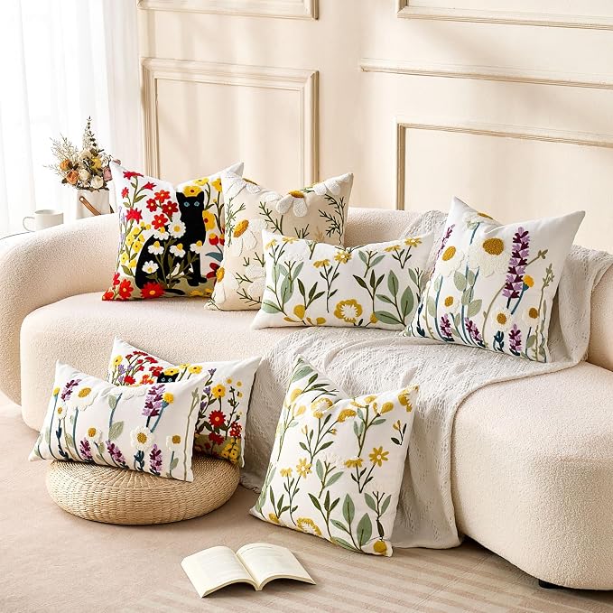 Embroidered Throw Pillow Covers Boho Farmhouse Daisy Tufted Pillow Covers Floral Decorative Couch PillowCases 20x20 Cottagecore Square Cushion Cover Set of 2 for Living Room Couch Sofa Bed Home Decor