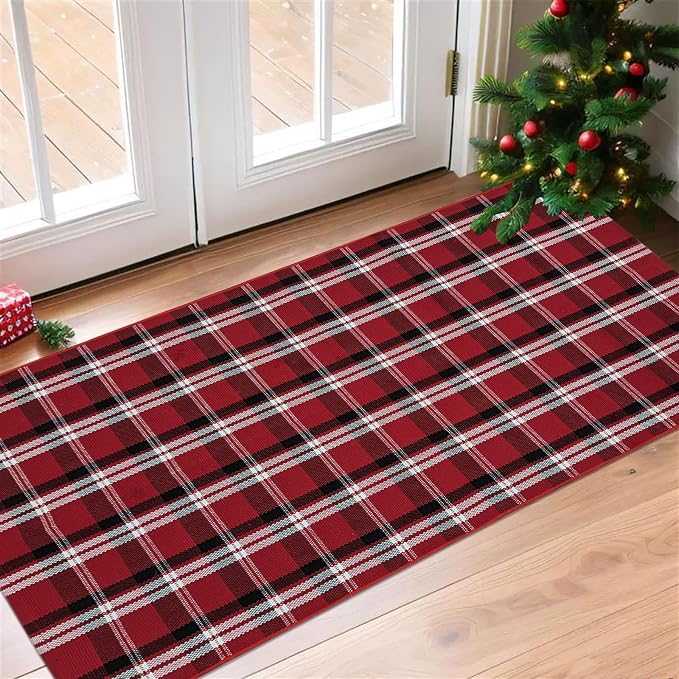 USTIDE Buffalo Plaid Rug Red & White Check Indoor/Outdoor Area Rug 2'x4.3' Christmas Layering Doormat for Hello/Welcome Hand Woven Cotton Rug for Front Door Porch Kitchen/Laundry Room