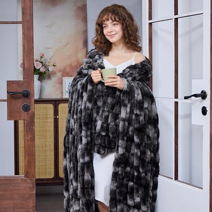 Lotus Karen Faux Fur Throw Blanket, 900 GSM Dual-Sided Soft Ruched Fluffy Blanket for Couch, Cozy Fuzzy Plush Throw Gifts for Women Man Bedroom Living Room (Tie-Dye Black, 50"x60")