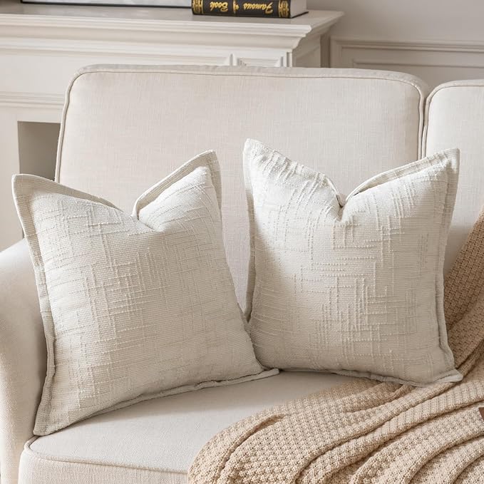 Yaertun Chenille Throw Pillow Covers 20x20 Inch Set of 2 Textured Broadside Soft Cozy Velvet Pillow Covers Modern Farmhouse Boho Decorative Pillow Cases for Couch Bed Sofa Livingroom Cream White