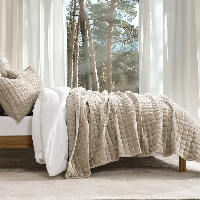 RECYCO Channel Box Stitch Velvet Quilt Set, King Size, Urban Taupe | Ultra Soft Lightweight Velvet Comforter, Luxury Oversized Bedspread Coverlet, Quilted Bedding Set for All Season with 2 Shams