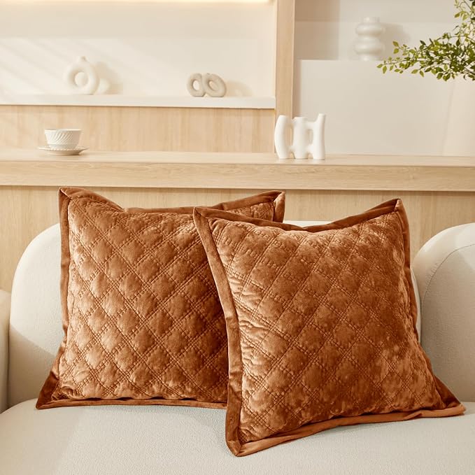 Throw Pillow Cover 18x18 1 Piece Velvet Square Pillowcase Soft Skin-Friendly Cross Process Decorative Farmhouse Cushion Covers for Couch Sofa Bedroom Living Room,Caramel