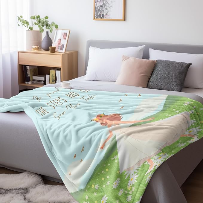 TURMTF Inspirational Daisy Blanket Be Proud of the Steps No One Saw You Take, Soft Fleece Throw for Women, Motivational Gift for Mom Sister Friend Daughter Girls Wife,for Her Women Blanket 55"x70"
