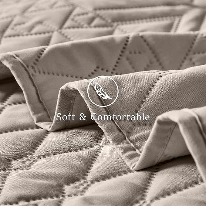 akkialla Twin Quilt Set, Taupe Lightweight Microfiber Bedspread Coverlet, Boho Geometric Pattern, Soft All-Season Bedding, 2-Piece (1 Quilt, 1 Pillow Sham)