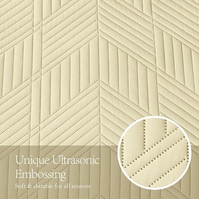 Davulos King/Cal King Quilt Set in Butter Yellow,Soft Reversible Microfiber Bedspread for All-Season Use in Bedroom or Dorm,Lightweight Modern Geometric Coverlet (1 Quilt, 2 Pillow Shams)