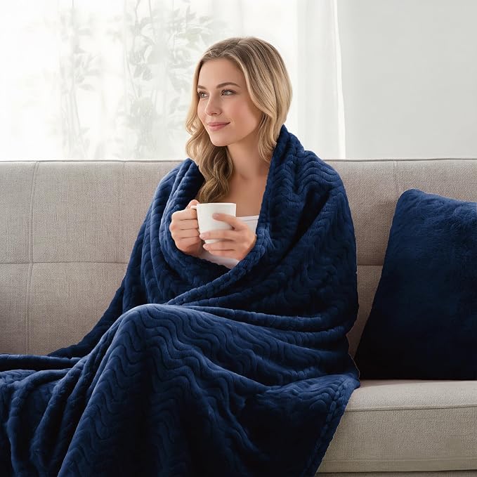 Exclusivo Mezcla Large Fleece Throw Blanket for Couch, Sofa, Navy Blue | 50"x70" Soft Breathable Lightweight Flannel Throws for Summer, Plush Cozy Jacquard Wave Blanket for Home Decor