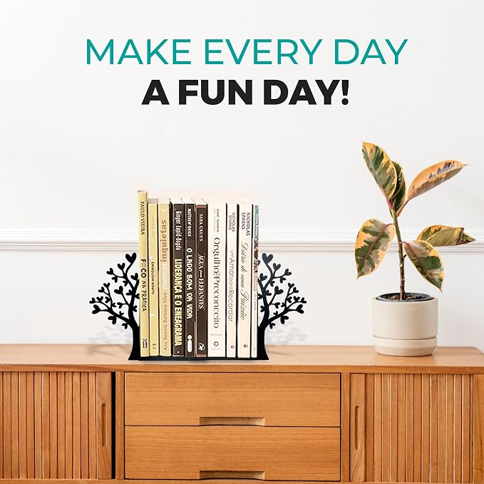 Tree Bookends with Heart-Shaped Leaves - Steel with Epoxy Coating and Wood Base - Decorative Pair of Book Holders for Shelves and Desk - Black – Geguton