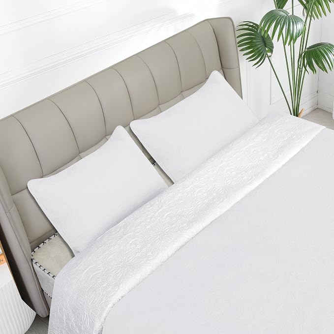Easy-Going Reversible Quilt Set Full/Queen, Bedspread with 2 Shams | Damask-White/White, Lightweight Bed Comforter, 1 Quilt + 2 Pillow Shams, All-Season Coverlets for Bedroom