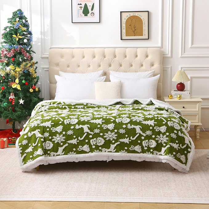 Christmas Green Knitted Sherpa Throw Blanket for Couch Bed Sofa 50"x60" | Ultra-Plush Comfort Decorative, Soft, Colorful Home, Couch, Outdoor, Travel Use Gift Choice Machine Wash
