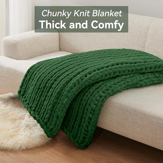 Negwoo Chunky Knit Throw Blanket, Knitted Throw Chenille Yarn, 50"*60" | Soft Thick Cable Knitted Blankets, Handmade Big Thick Blanket, Machine Washable Cute Comfy Blanket for Home Decor,Grass green