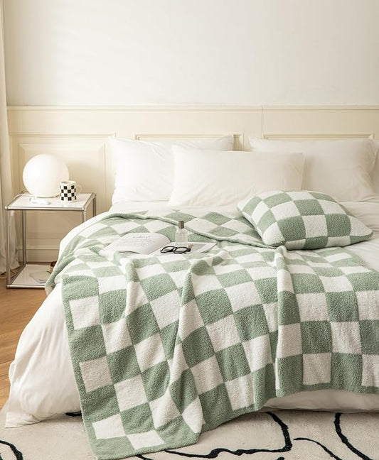 Ultra-Soft Buffalo Checkerboard Grid Fluffy Microfiber Knitted Throw Blanket Super Cozy Lightweight Checkered Bed Blanket for Sofa Couch Bed Matcha 51"X63"