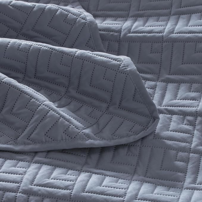 EXQ Home Twin Quilt Set Lightweight Squares Pattern Bluish Grey Bedding Set | Soft Microfiber Bedspread, Breathable & Wrinkle-resistant Coverlet. All-season Use for Hot Sleepers. 2-pc Set with 1 Sham