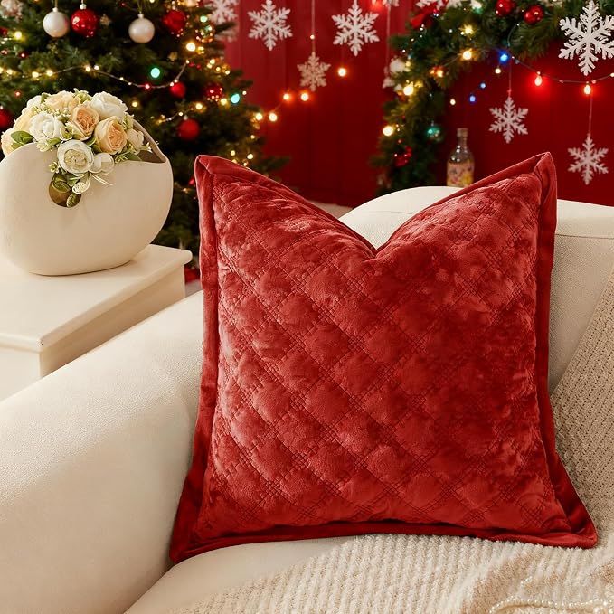 Throw Pillow Cover 18x18 1 Piece Velvet Square Pillowcase Soft Skin-Friendly Cross Process Decorative Farmhouse Cushion Covers for Couch Sofa Bedroom Living Room,Red