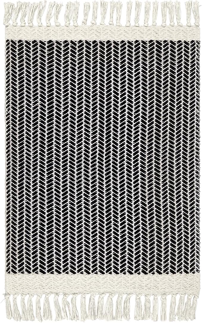 Lahome Boho Bathroom Rugs, 3x5 Washable Area Rug for Kitchen Bedroom Entry | Bath Door Mat with Tassels Woven Cotton, Farmhouse Black And White Throw Carpet for Entryway Living Room Laundry Dorm Decor