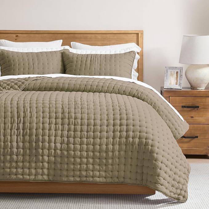 WDCOZY California Oversized Cal King Size Quilt Bedding Sets with 2 Pillow Shams, Lightweight Soft Bedspread Coverlet Bed Cover for All Season, 3 Pieces, 116x106 inches, Taupe