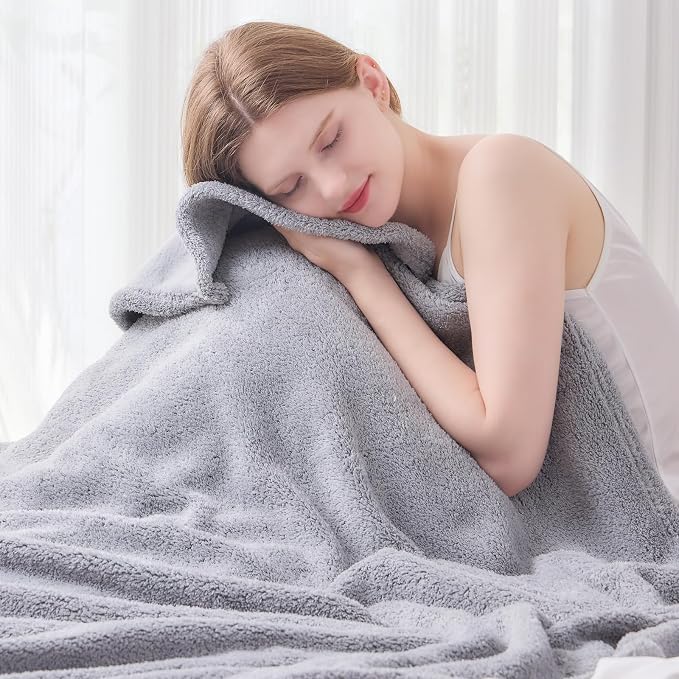 NEWCOSPLAY Knitted Throw Blanket for Couch Sofa Bed, Light Grey, 90"x90" | Super Soft Plush, Fuzzy Fluffy Microfiber, Lightweight Cozy Blanket for Room Decor, All Season Use