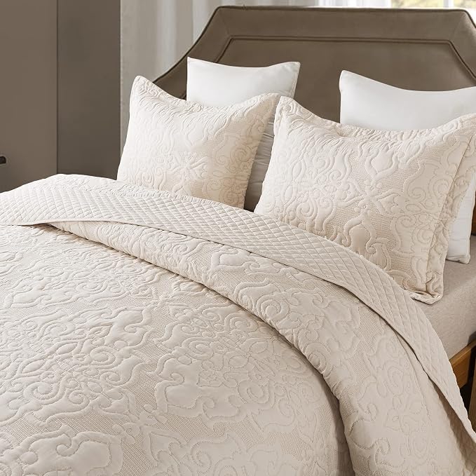 NEWLAKE Quilt Bedspread Set, Beige Jacquard Embossed Floral Pattern Reversible Embroidered Microfiber Coverlet Sets, King Size