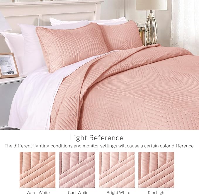 Exclusivo Mezcla California King Quilt Bedding Set, Blush Pink | Lightweight Bedspreads, Soft Microfiber, Modern Geometric Coverlet, All Season Bed Cover, 1 Quilt and 2 Pillow Shams