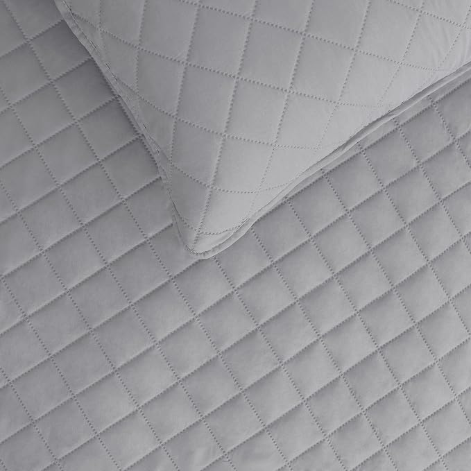 Easy-Going Reversible Quilt Set Twin, Bedspread with 1 Shams | Light Gray/Ivory, Lightweight Bed Comforter, 1 Quilt + 1 Pillow Shams, All-Season Coverlets for Bedroom