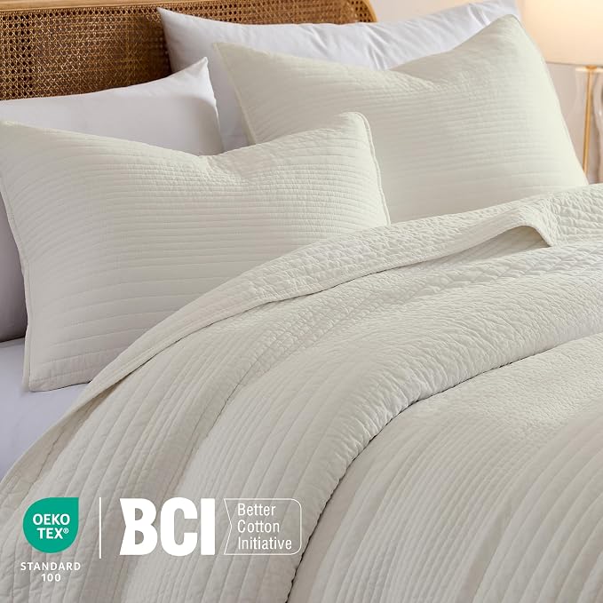 palassio Striped Beige 100% Cotton Quilt King Size Bedding Sets, Lightweight Crinkly Channel Pick Stitch Textured Bedspread Soft Shabby Chic Farmhouse Country Coverlet for All Season, 2 Shams