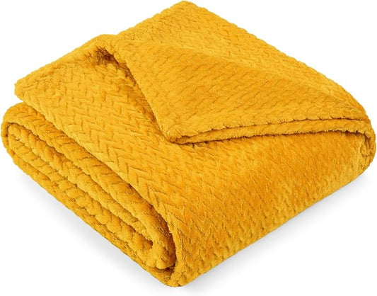 PAVILIA Soft Fleece Yellow Throw Blanket for Couch, Lightweight Plush Warm Blankets for Bed, Fuzzy Cozy Flannel Blanket Throw for Sofa, Travel, Jacquard Pattern, Mustard Yellow, Twin, 60x80 inch