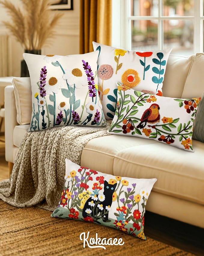 Embroidered Throw Pillow Cover - 20x20 Decorative Pillow Cover with Zipper Aesthetic Cute Design Boho Spring Summer Cozy Throw Pillowcase for Living Room Couch Sofa Bed, Daisy