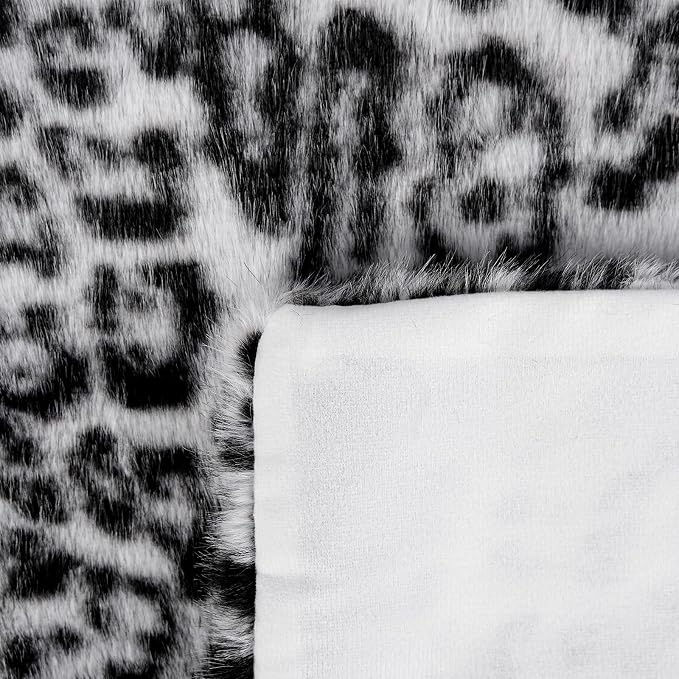cygnus Snow Leopard Pillow Covers 18x18 inch Set of 2 | Black and White ,Soft Faux Fur Animal Print Throw Pillow Covers,Cheetah Pillowcase for Couch Sofa Bedroom Livingroom